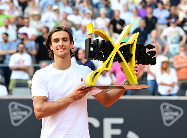 一步三分 一步三分